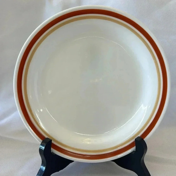 Corelle Cinnamon Chestnut Large Serving Bowl & Plates - Set of 4 - Picture 3 of 6